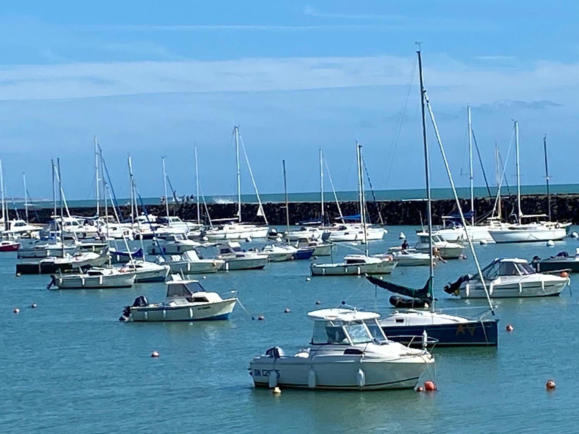 Richards Holidays Jard-sur-Mer Exterior photo