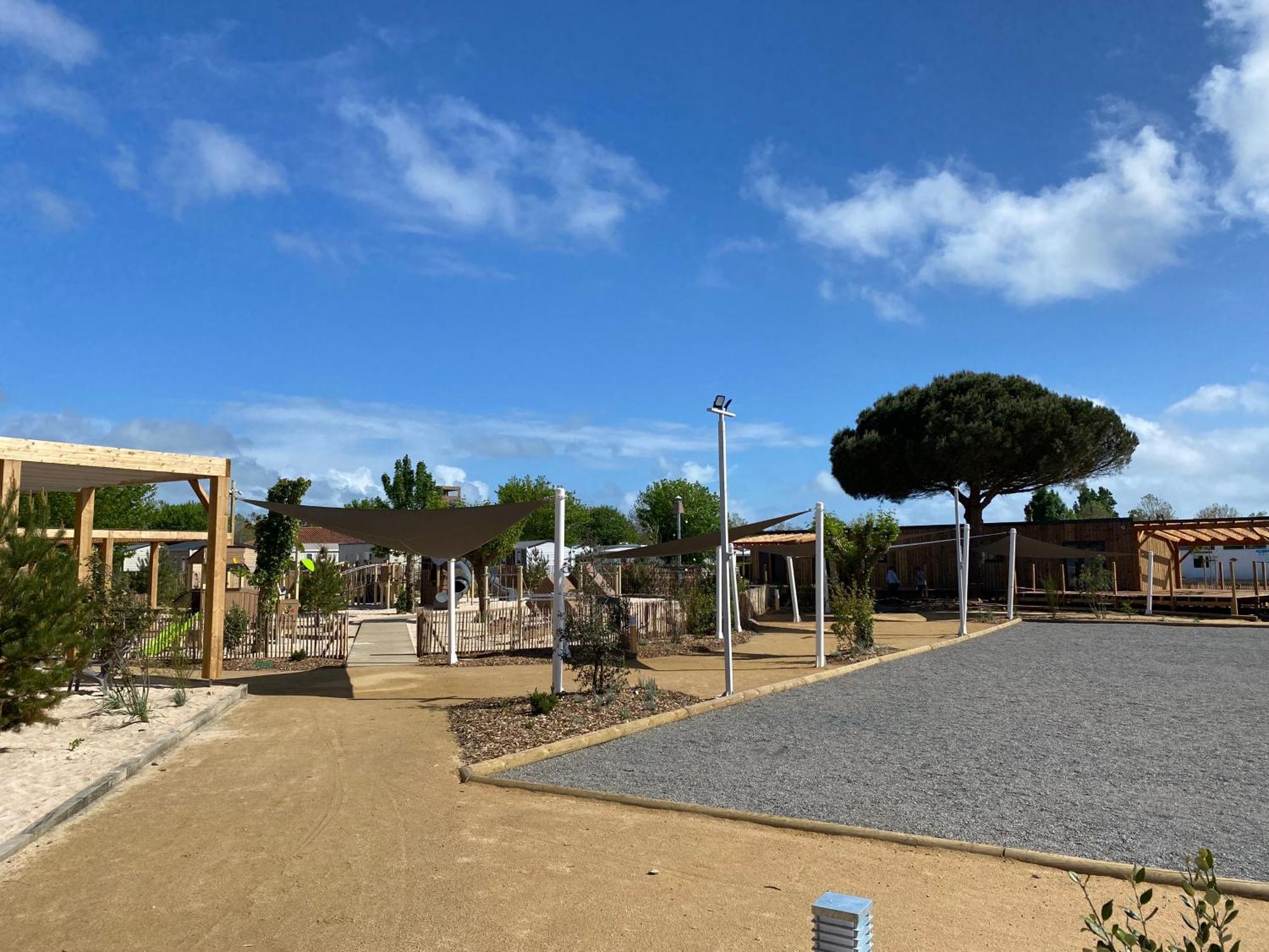 Richards Holidays Jard-sur-Mer Exterior photo
